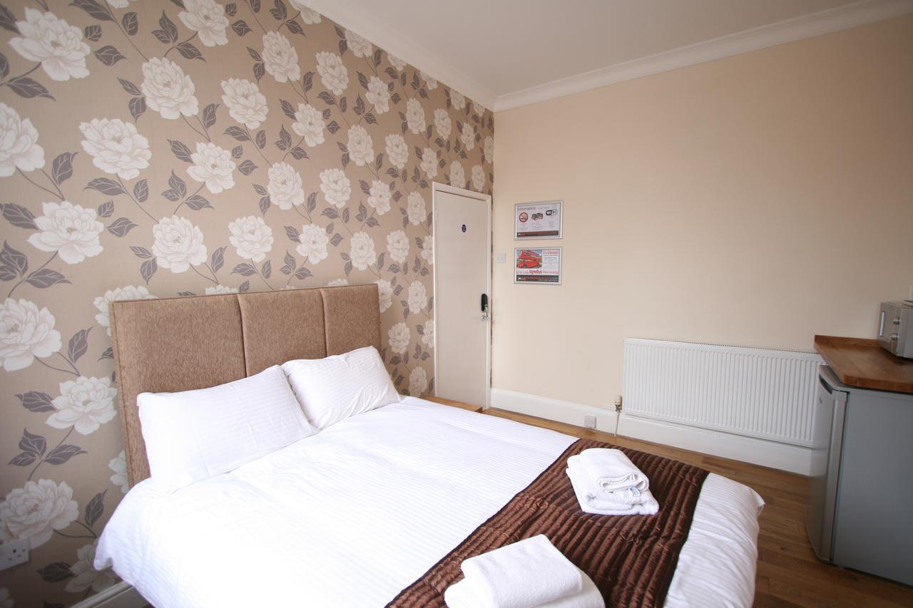 Central Studios Gloucester Place By Roomsbooked Cheltenham Exterior foto